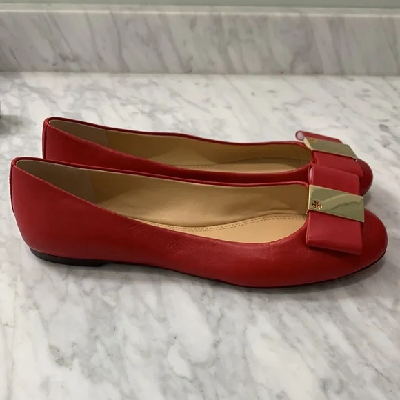 Tory Burch Red Flats with Gold Accents New never worn - Picture 5 of 11